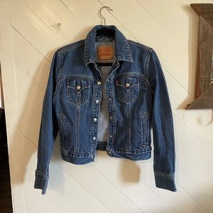 Vintage Levi’s denim jacket